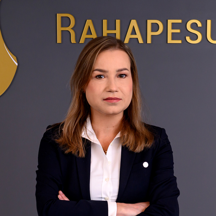 Laura Aus